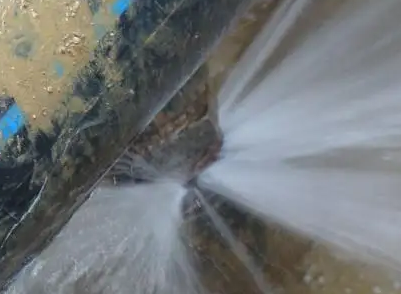 塔河卫生间测漏水施工步骤